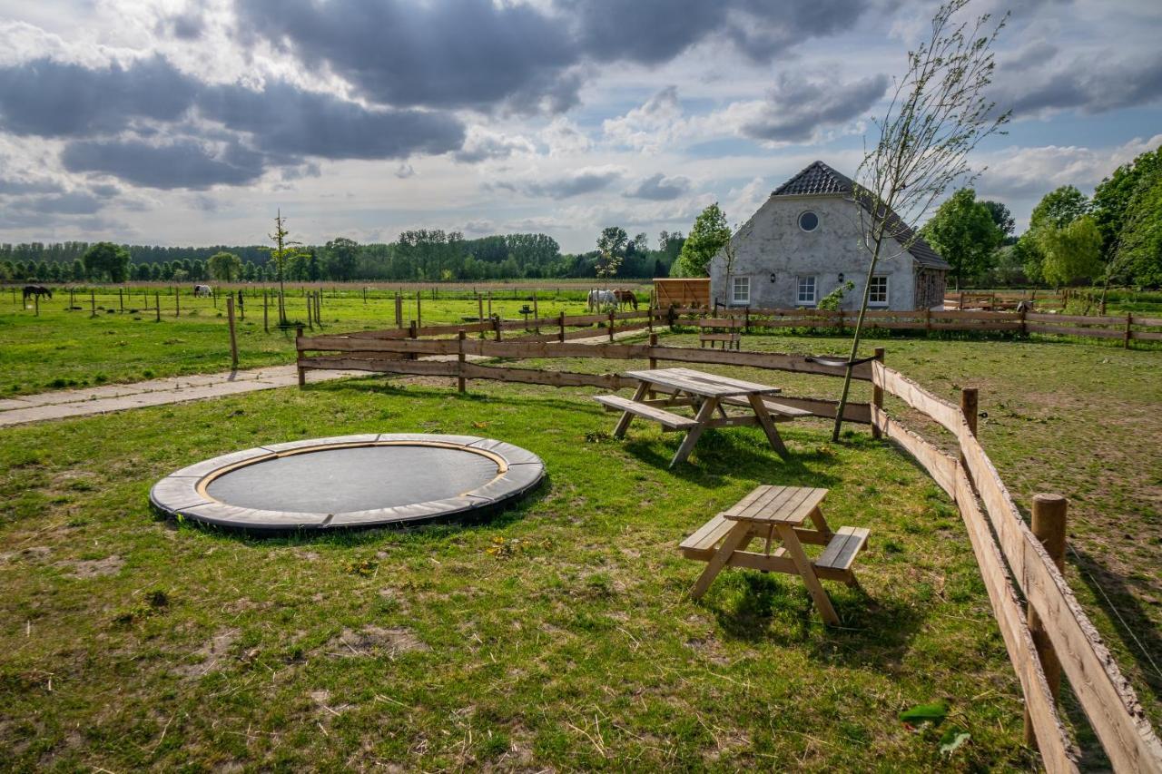 B&B Hoeve Klein Haneveld Sint-Oedenrode 외부 사진